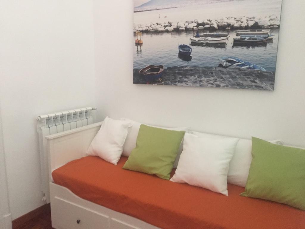 Bed and Breakfast Casa Di Erminia à Naples Extérieur photo