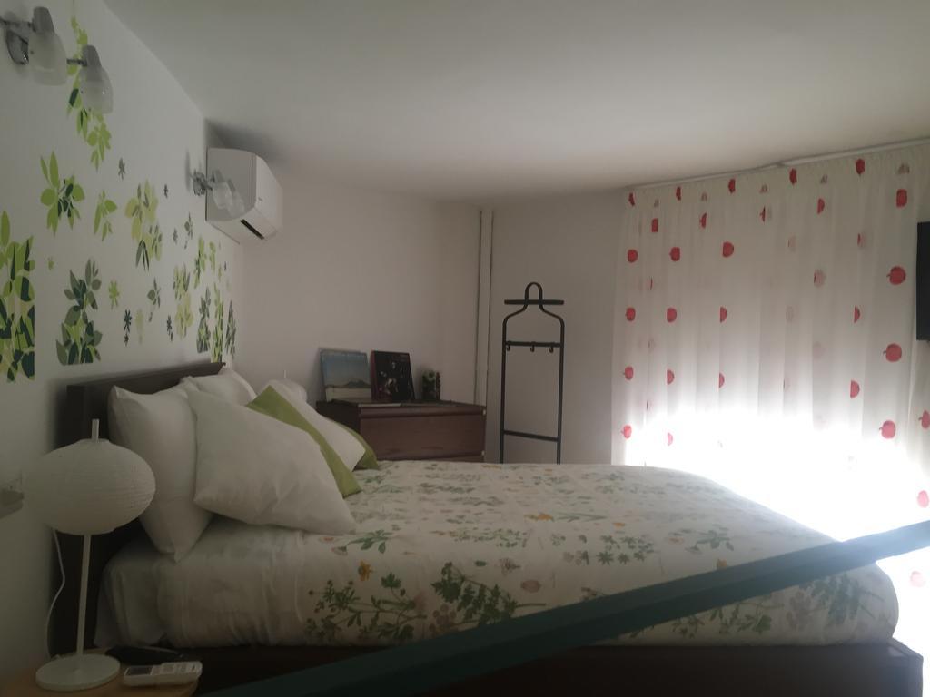 Bed and Breakfast Casa Di Erminia à Naples Extérieur photo