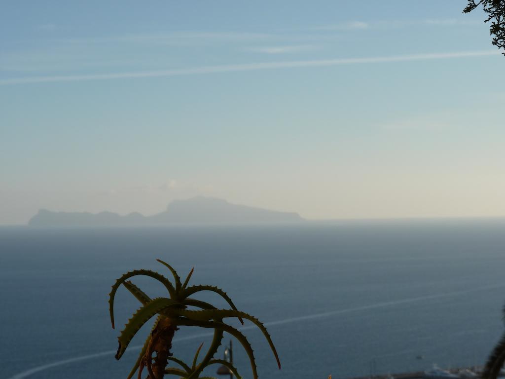 Bed and Breakfast Casa Di Erminia à Naples Extérieur photo